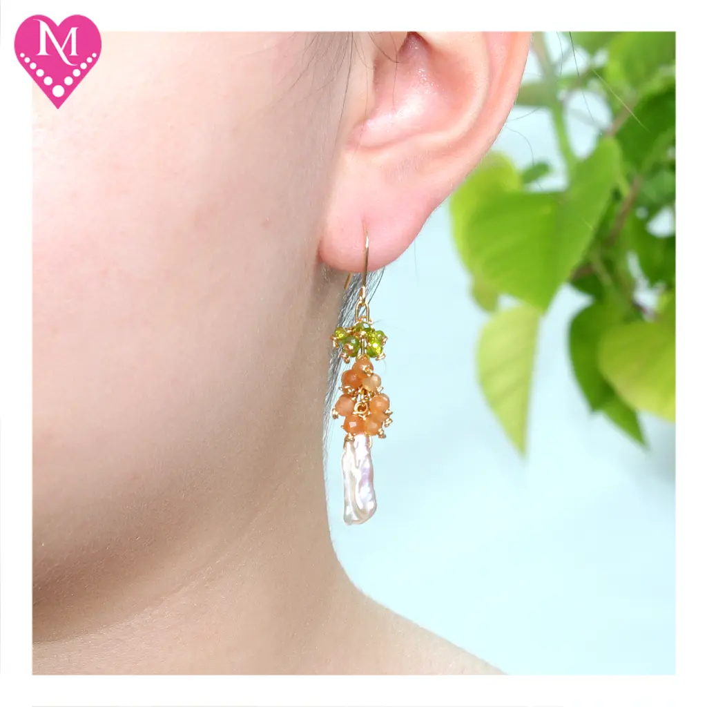 Carnelian, Peridot Crystals & Keshi Fresh Water Pearl